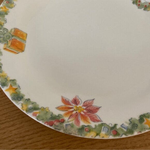 Corelle Corning Christmas Joy Salad Dessert Appetizer Plate 7.5 in 1990s Set 4 - Picture 6 of 8